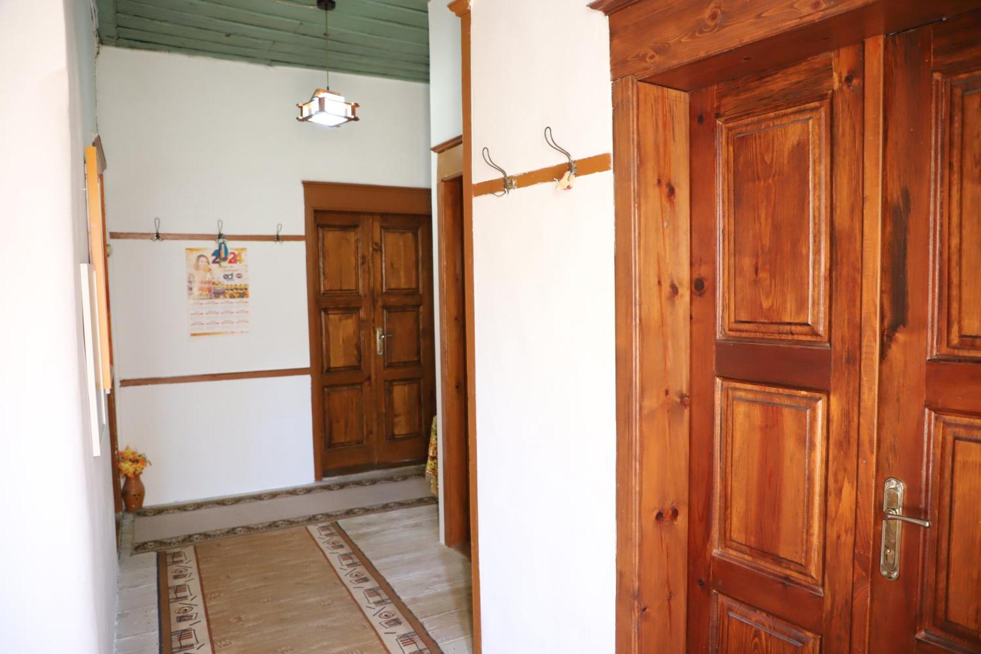 Guest House Vasili Berati Exterior foto